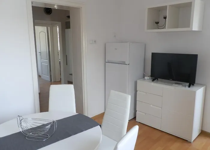 דירה Silver House וארנה